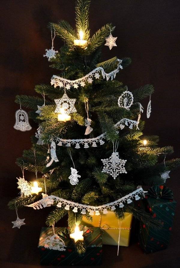Plauener Spitze Baumketten Spitzengirlande Tannenbaum ecru Neueste Mode