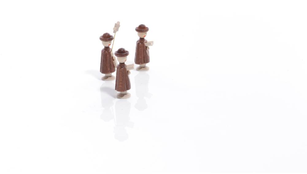 Rudolphs Schatzkiste Miniaturfiguren - 3 Seiffener Kurrendefiguren mit Buch und Stern Natur - Höhe 5cm Preisnachlass