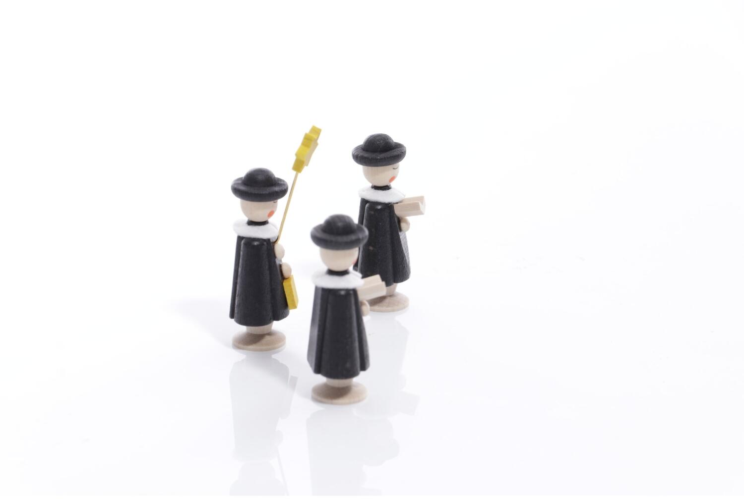 Rudolphs Schatzkiste Miniaturfiguren - 3 Seiffener Kurrendefiguren mit Buch und Stern Schwarz - Höhe 5cm Jubiläumsangebot