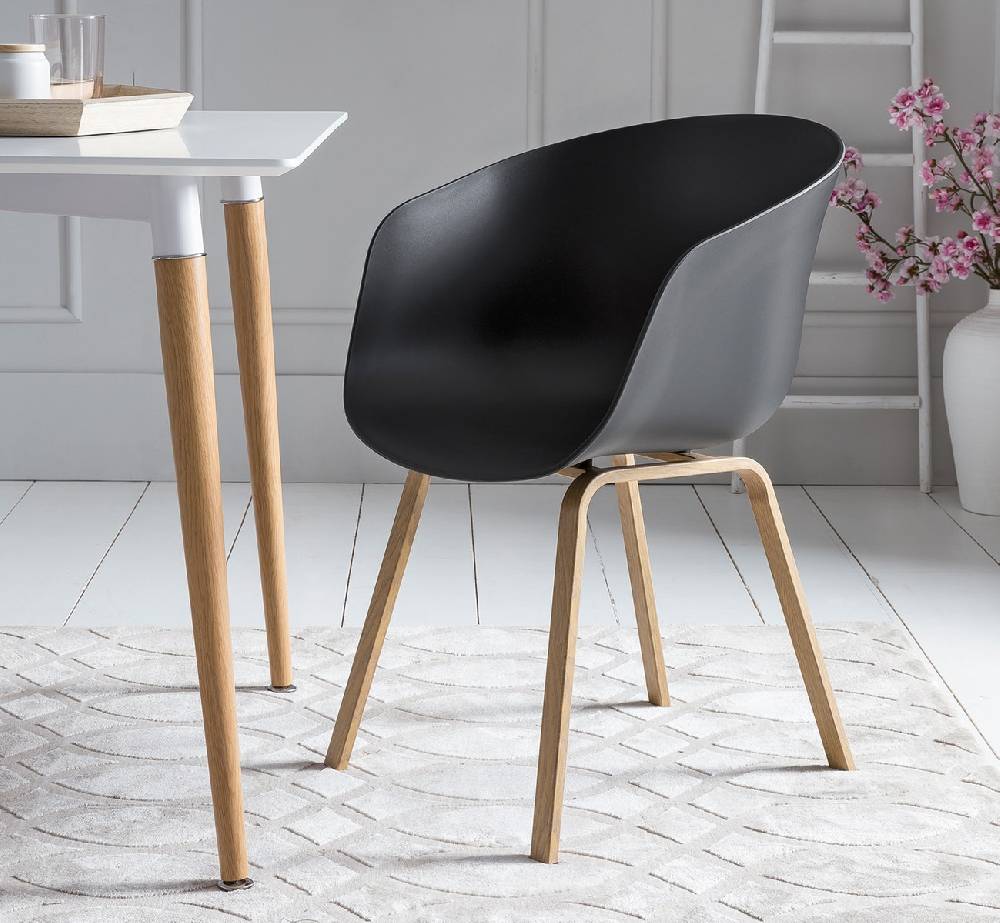 Salesfever Schalenstuhl Schwarz Esstuhl Metallbeine in Holzoptik 2er Set NORDIN Super Sparpreis
