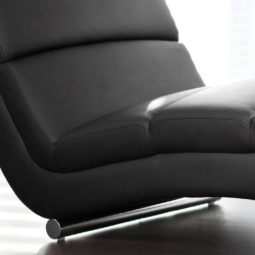 Salesfever Designer schwarz Relaxliege aus Kunstleder Senta Sonderangebote