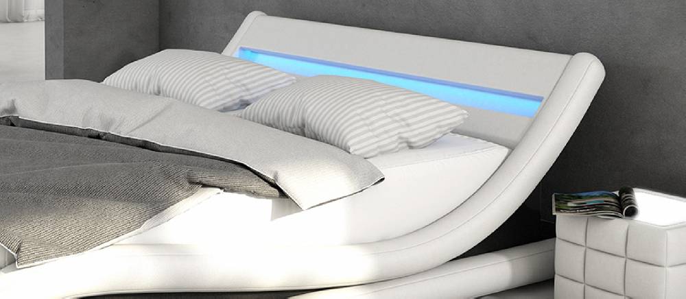 Salesfever Polsterbett 180x200 cm weiß schwarz Doppelbett LED Beleuchtung BELLUGIA Versandkostenfrei