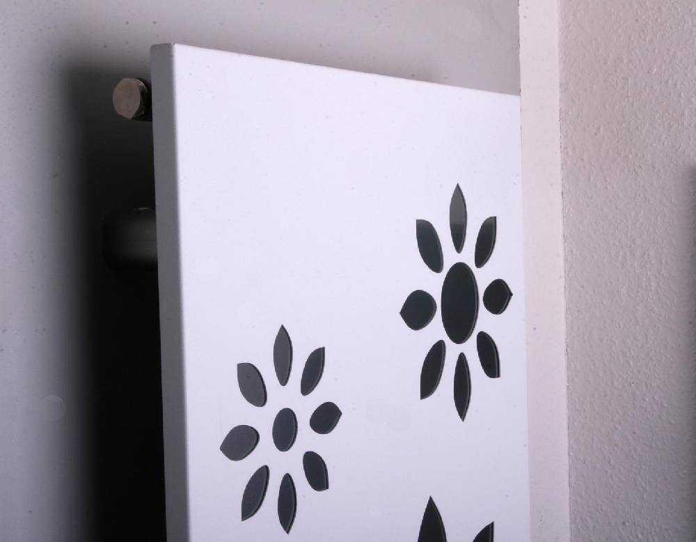 Szagato BADHEIZKÖRPER Design Flower 2 120x47cm 1118 Watt weiß SZAGATO Designheizkörper Handtuchheizkörper mit Mittelanschluss Handtuchwärmer Großer Ausverkauf