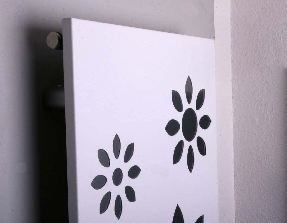 Szagato BADHEIZKÖRPER Design Flower 2 120x47cm 1118 Watt weiß SZAGATO Designheizkörper Handtuchheizkörper mit Mittelanschluss Handtuchwärmer Großer Ausverkauf