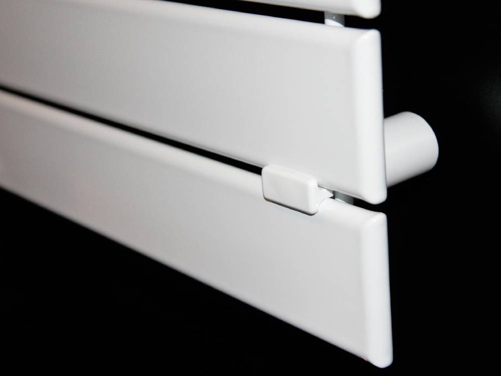 Szagato BADHEIZKÖRPER Design Chicago 2 145x50cm 640 Watt weiß SZAGATO Designheizkörper Handtuchheizkörper mit Mittelanschluss Handtuchwärmer Jubiläumsangebot