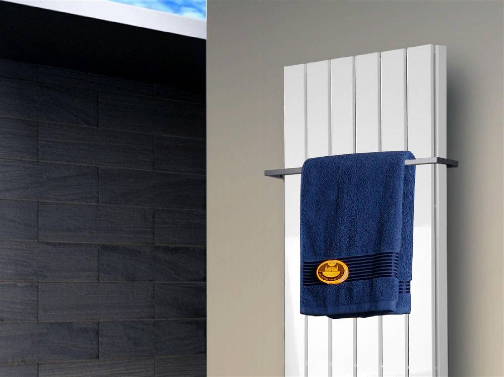 Szagato BADHEIZKÖRPER Design Peking 5 120x47cm 1458 Watt weiß (+1 Halter 15mm) SZAGATO Designheizkörper Handtuchheizkörper mit Mittelanschluss Handtuchwärmer Zeitbegrenzte Promotion