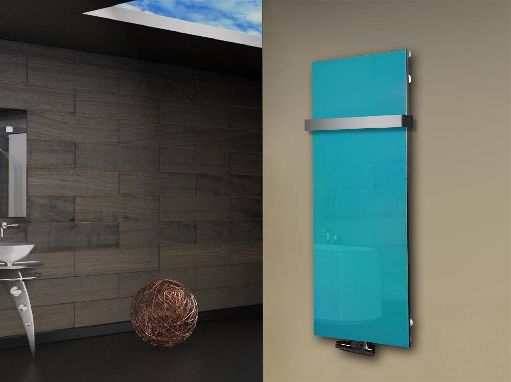 Szagato Badheizkörper mit Glas Design Montevideo 2 Glasfront 120x47cm 799 Watt türkis +1 Halter 50mm SZAGATO Designheizkörper Mittelanschluss Handtuchwärmer Letzter Tag