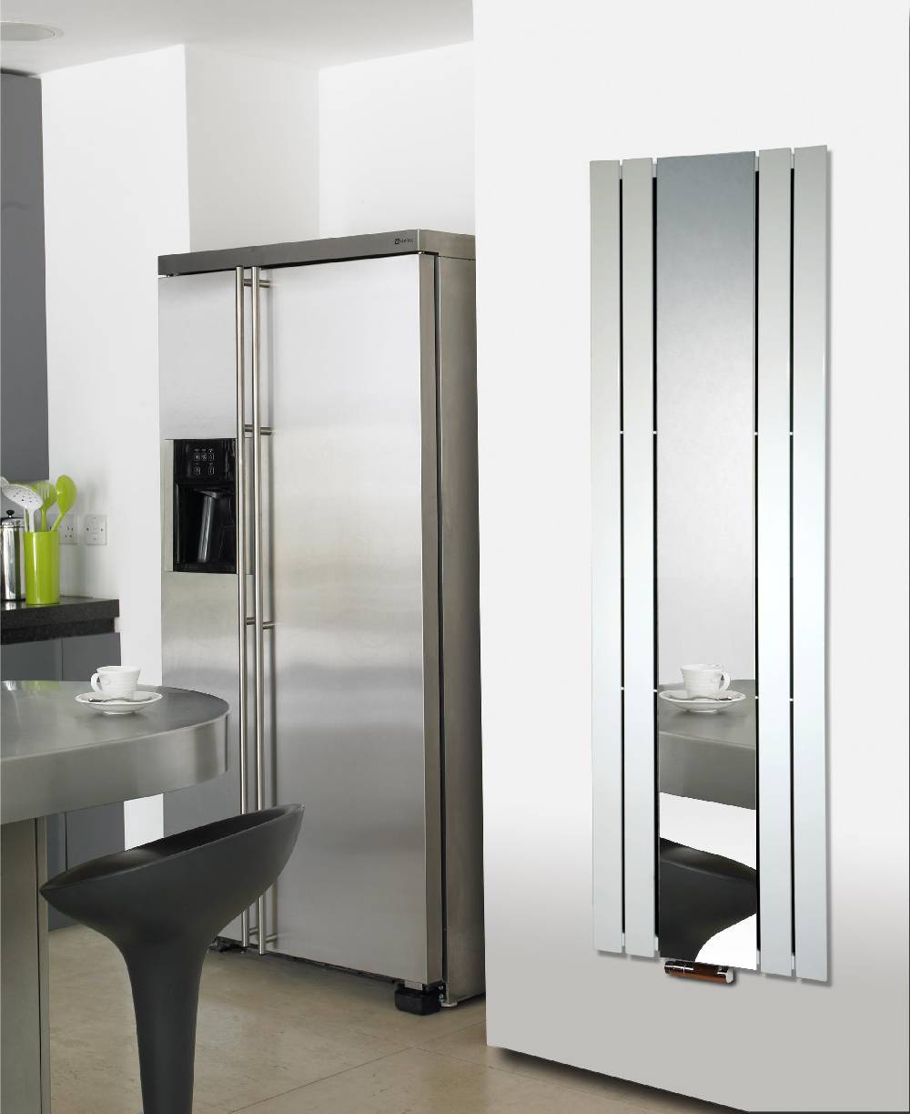 Szagato BADHEIZKÖRPER mit Spiegel Design Shanghai 3 180 x 55cm 819 Watt weiß SZAGATO Designheizkörper Handtuchheizkörper mit Mittelanschluss Handtuchwärmer Clearance-Verkauf