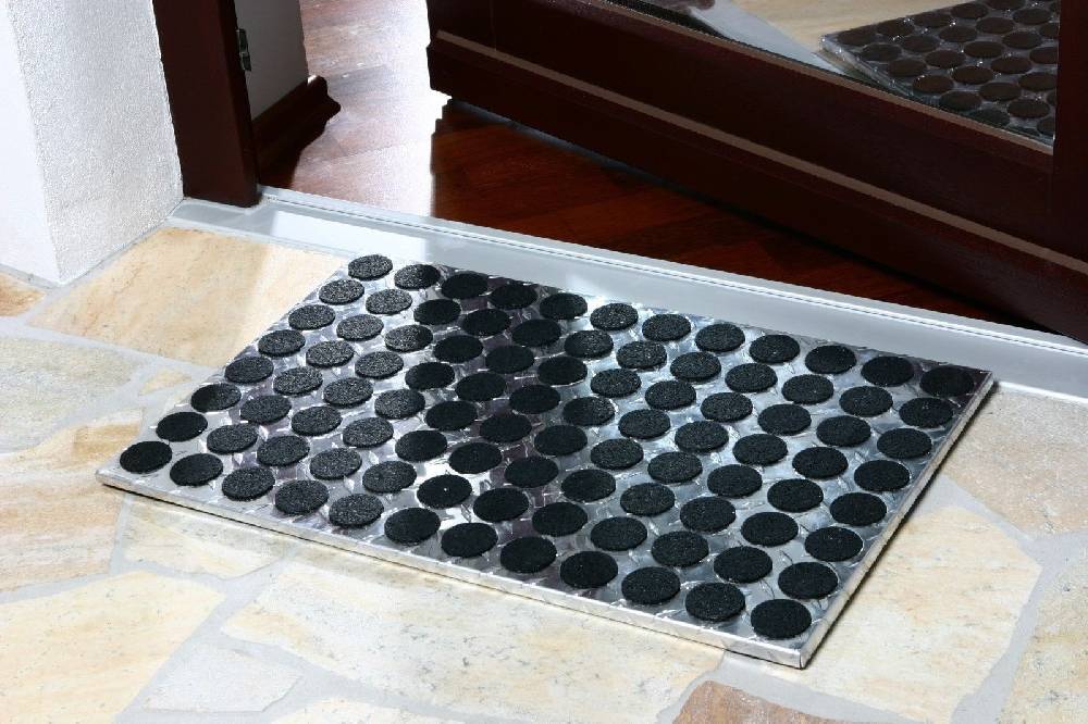 Szagato Fußmatte ALUMINIUM SZAGATO 60x40cm eckig glänzend SZAGATO Made in Germany Fussmatte Alu Fussmatte außen Schuhabstreifer Fussabtreter Nur noch ein Tag übrig