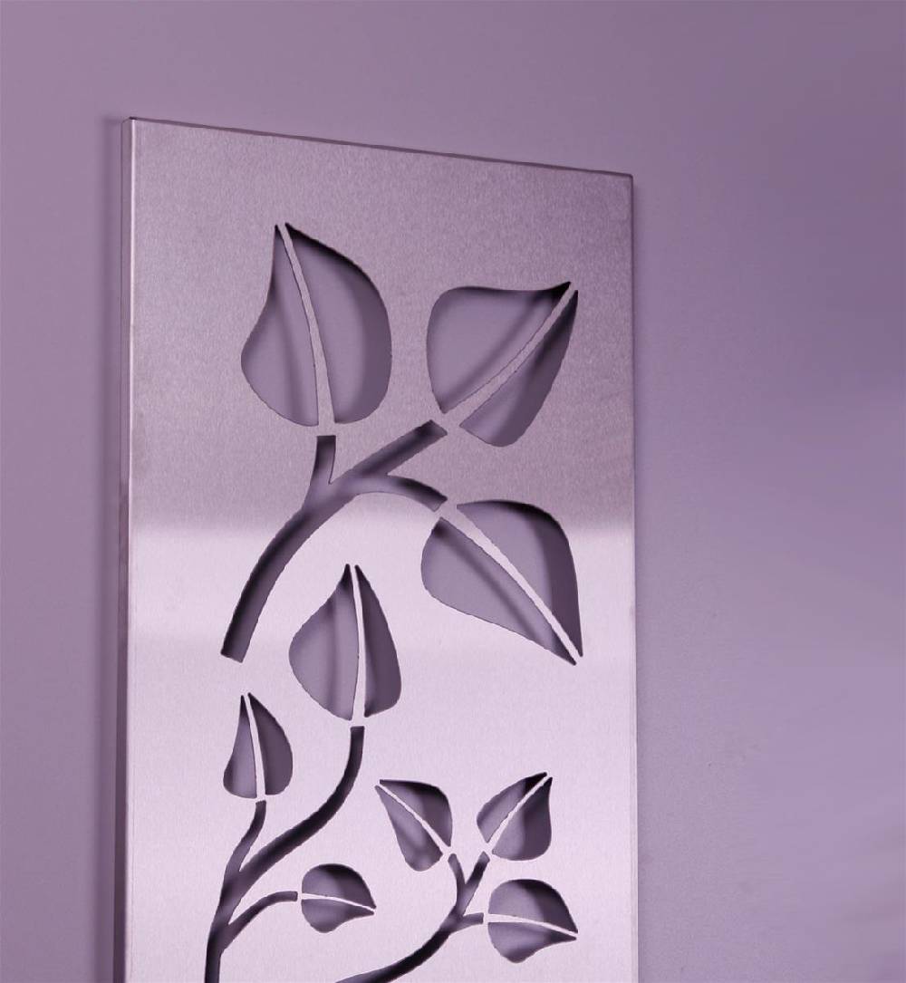 Szagato Garderobe Wandgarderobe Design Leaves 140x40cm Edelstahl matt SZAGATO Garderobe Metall Wand Garderobenpaneel Garderobenleiste Flurgarderobe Flur Muttertagsangebot