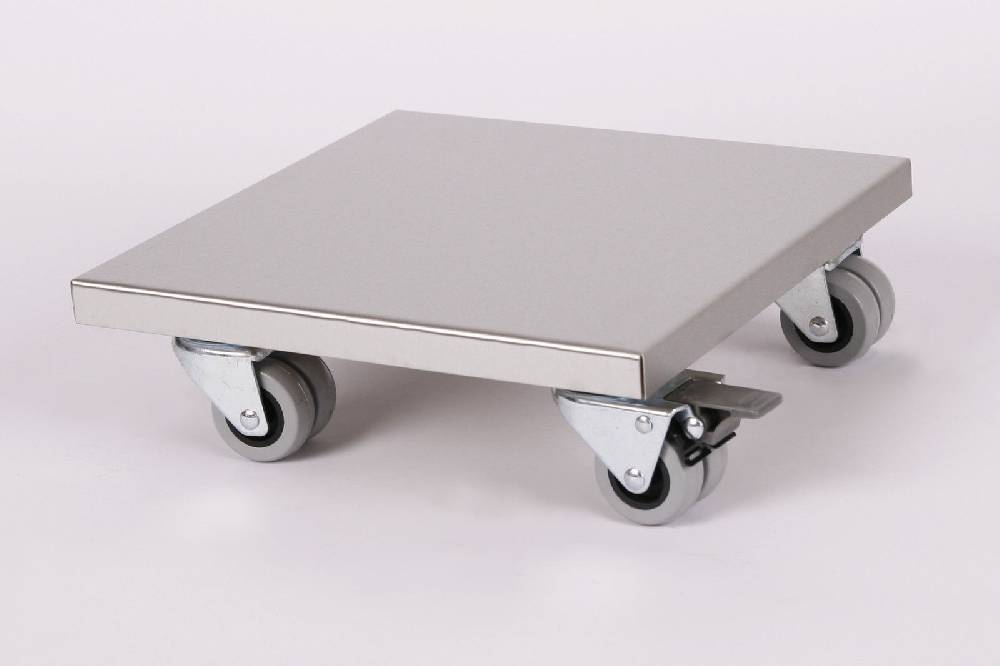 Szagato Rollbrett Pflanzenroller 30x30cm Edelstahl 300kg Doppelrollen + Bremse SZAGATO Made in Germany Blumenuntersetzer Möbelroller Outdoor Blumenroller Flash Sale