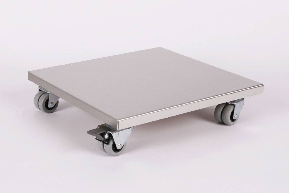Szagato Rollbrett Pflanzenroller 40x40cm Edelstahl 300kg Doppelrollen + Bremse SZAGATO Made in Germany Blumenuntersetzer Möbelroller Outdoor Blumenroller Jubiläumsangebot