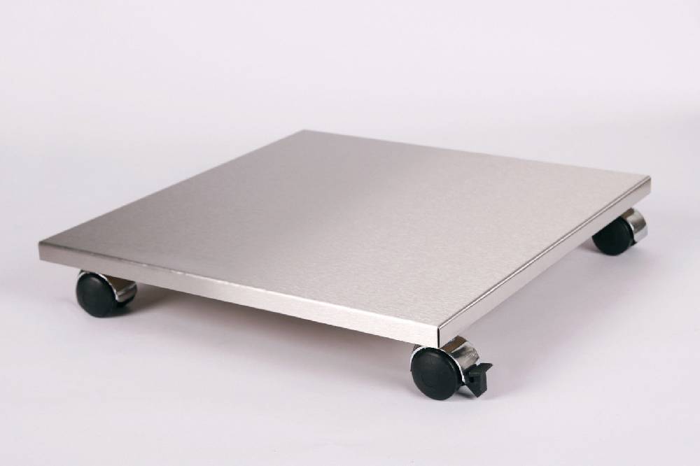 Szagato Rollbrett Pflanzenroller 50x50cm Edelstahl 120kg Chromrollen + Bremse SZAGATO Made in Germany Blumenuntersetzer Möbelroller Outdoor Blumenroller Bis zu 65% Rabatt