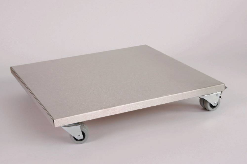 Szagato Rollbrett Pflanzenroller 50x50cm Edelstahl 300kg Doppelrollen + Bremse SZAGATO Made in Germany Blumenuntersetzer Möbelroller Outdoor Blumenroller Bis zu 55% Rabatt