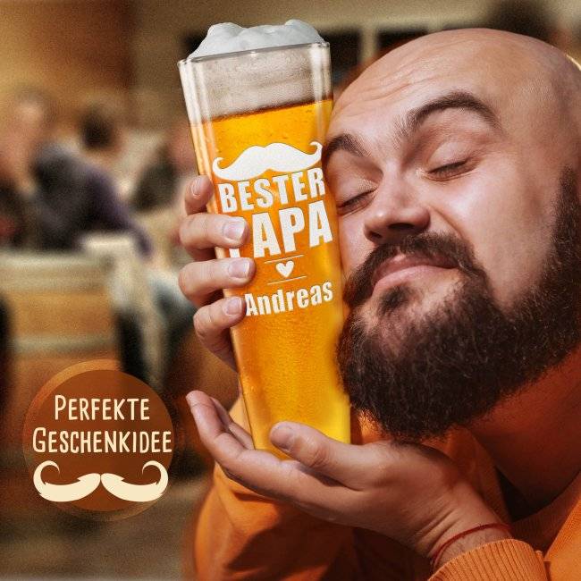 Tassendruck Graviertes Bierglas mit Name - Bester Papa, Herz Super Sparpreis