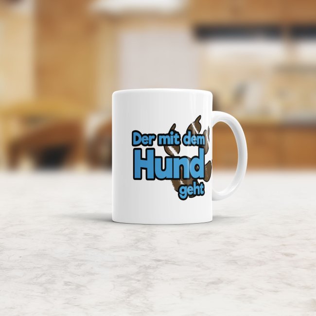 Tassendruck Der/Die mit dem Hund geht -verschiedene Farben Neueste Mode