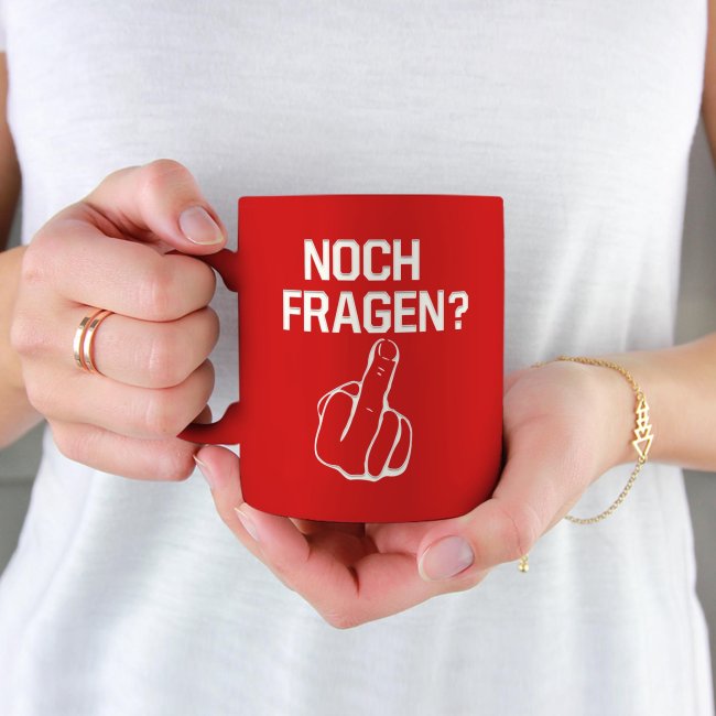 Tassendruck mit Gravur - Noch Fragen? - Mittelfinger Wochenangebot